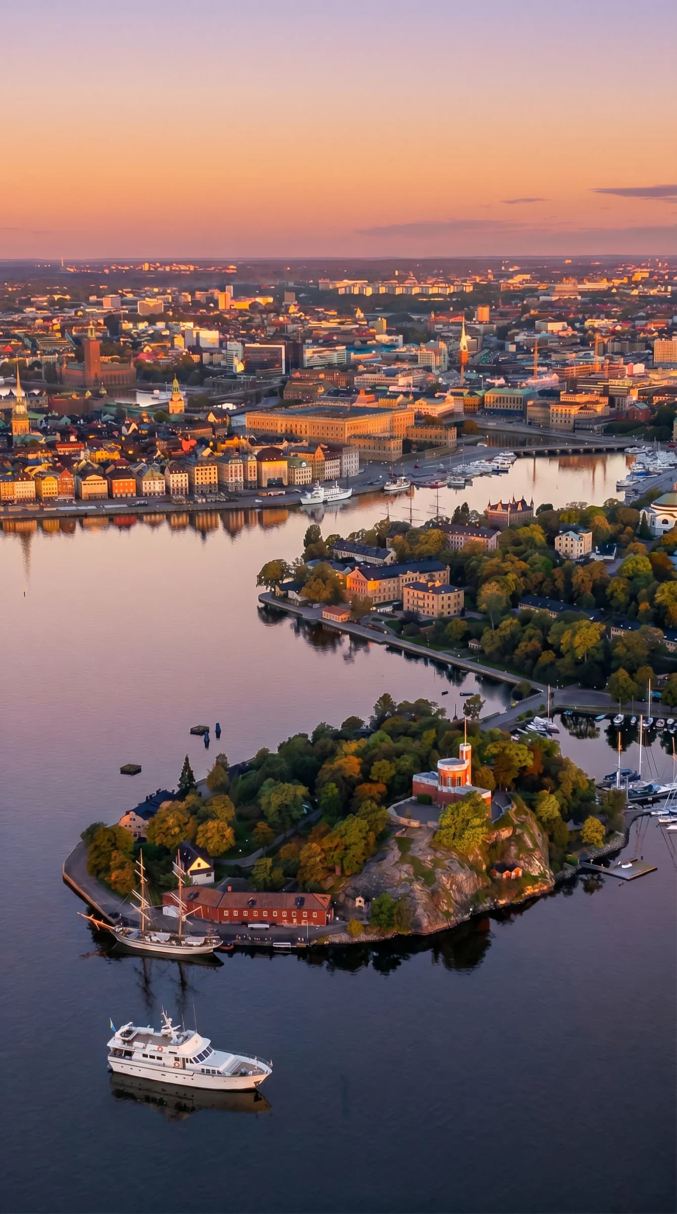 Stockholm by Classic Yacht